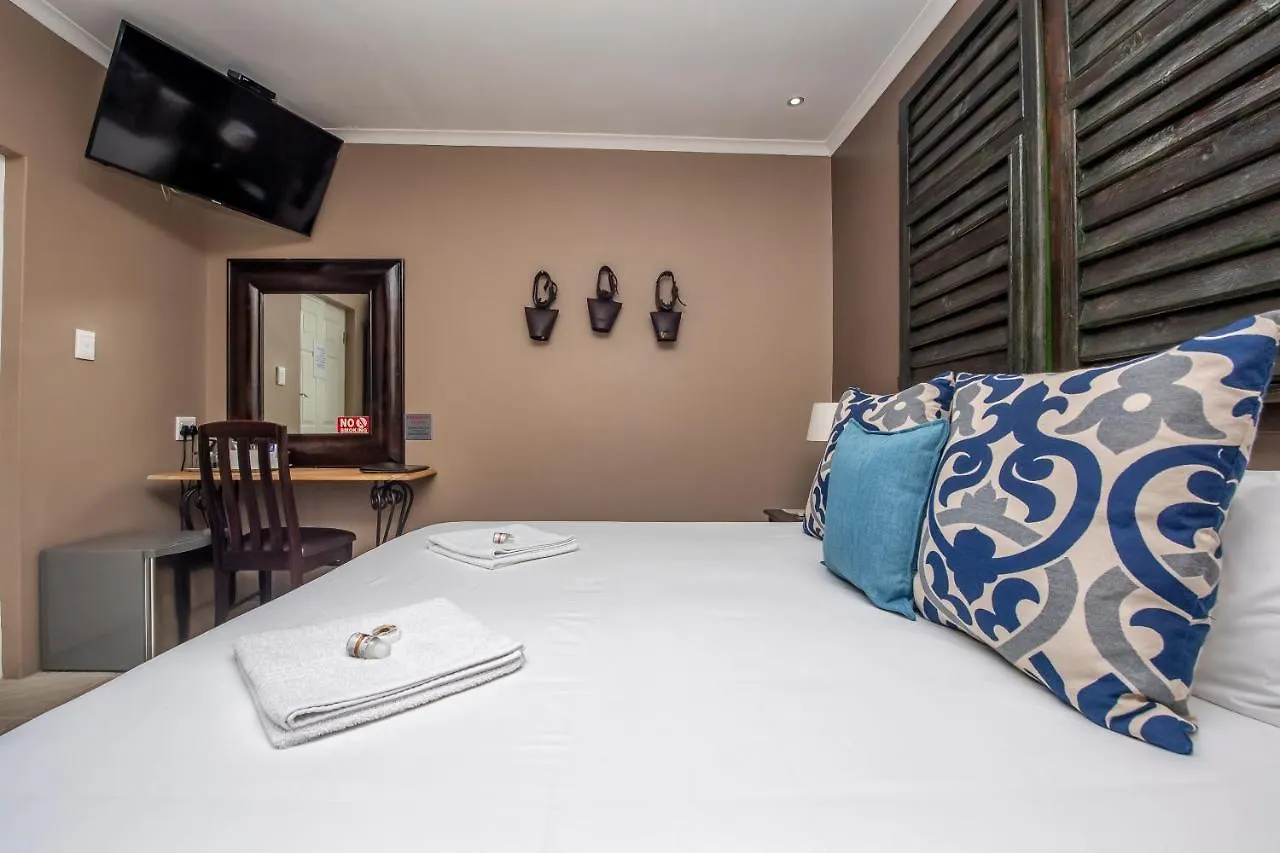 Excellent Guest House Bellville 3*,