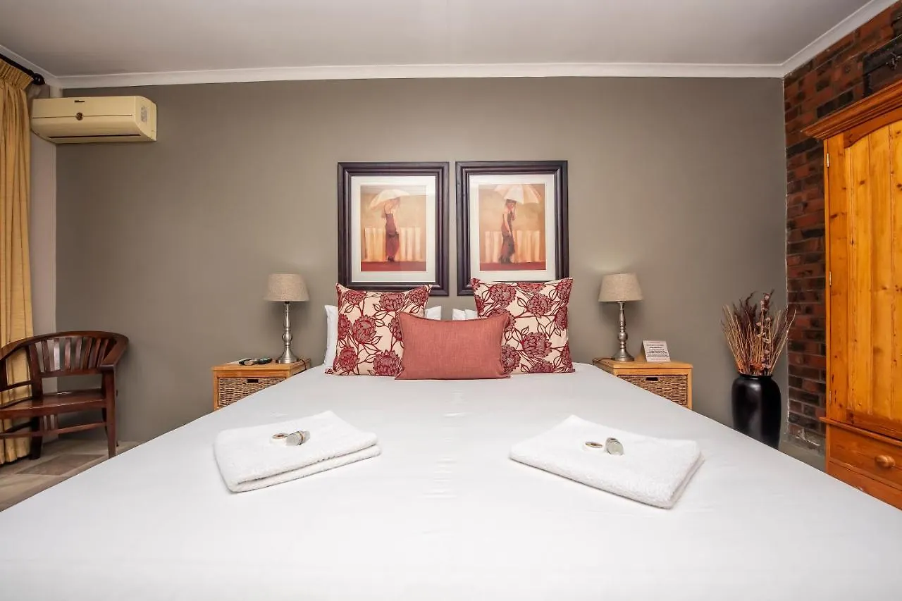 Excellent Guest House Bellville 3*,
